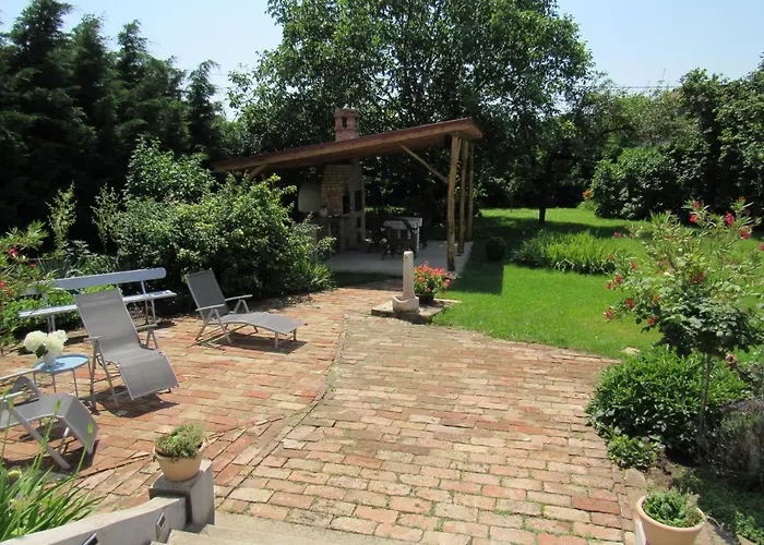 Tornacos Vendeghaz Гостевой дом 4*