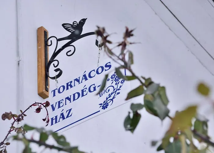Tornacos Vendeghaz Гостевой дом